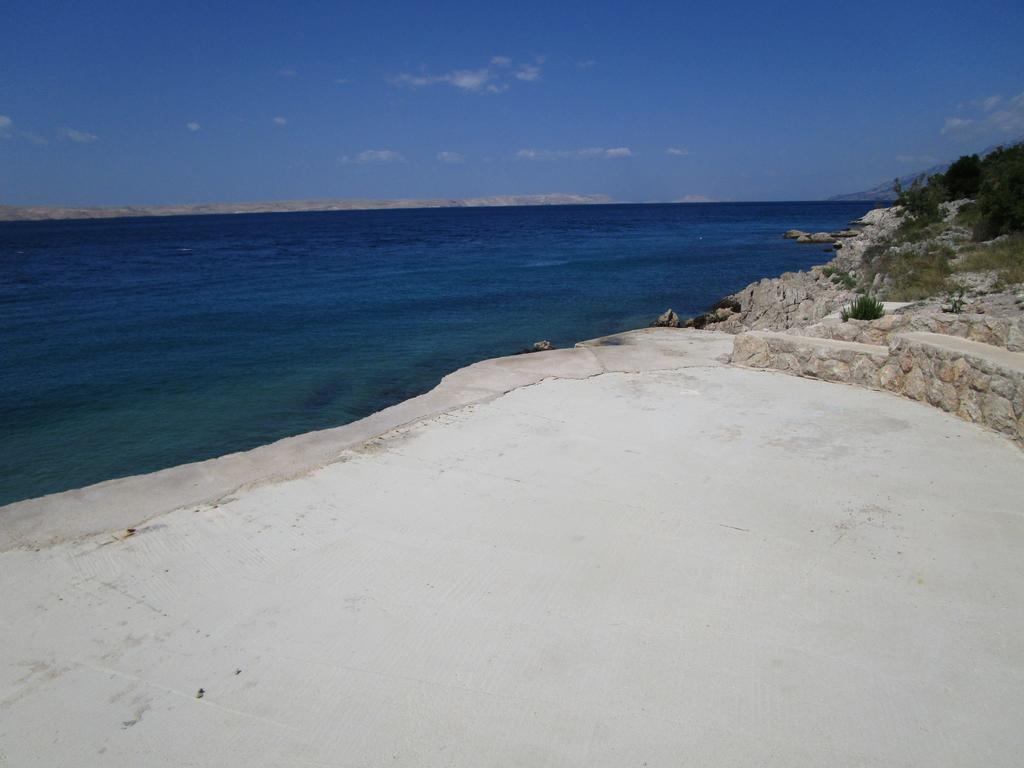 Beachfront House Nada - Happy Rentals Karlobag Rom bilde